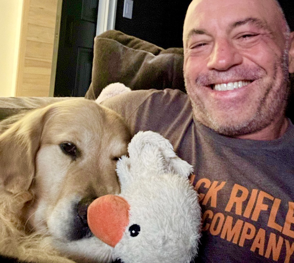 Keith Middlebrook, Keith Middlebrook Foundation, NBA, NFL, MLB, Taylor Swift, Save the Animals, Save dogs, Charity, Health, All Furry Souls Matter, Dog, Puppies, Joe Rogan